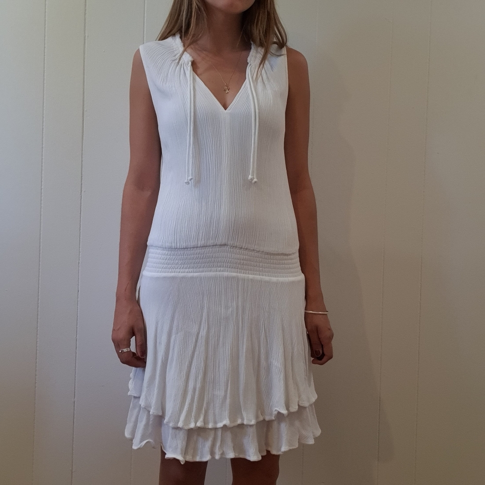 SOLD - Camilla and Marc White mini dress - Picture 5 of 6